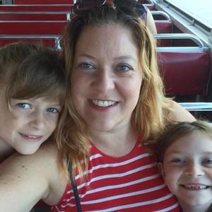 Meet your Posher, Holly